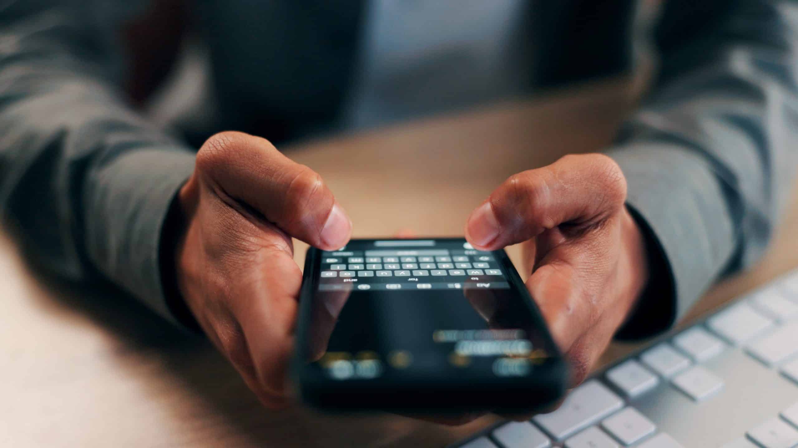 cechy osób, które odpowiadają na wiadomości po kilku dniach